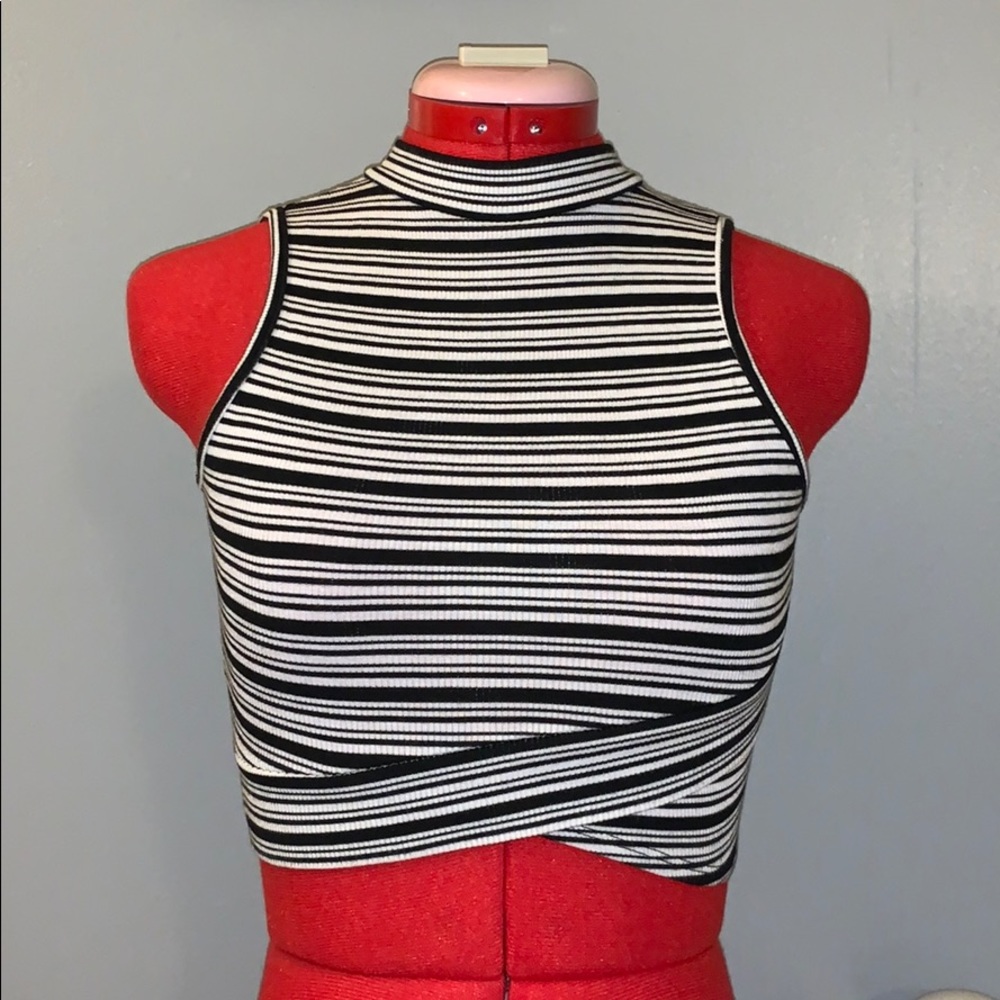 Charlotte Russe Stripped Asymmetrical Crop Top